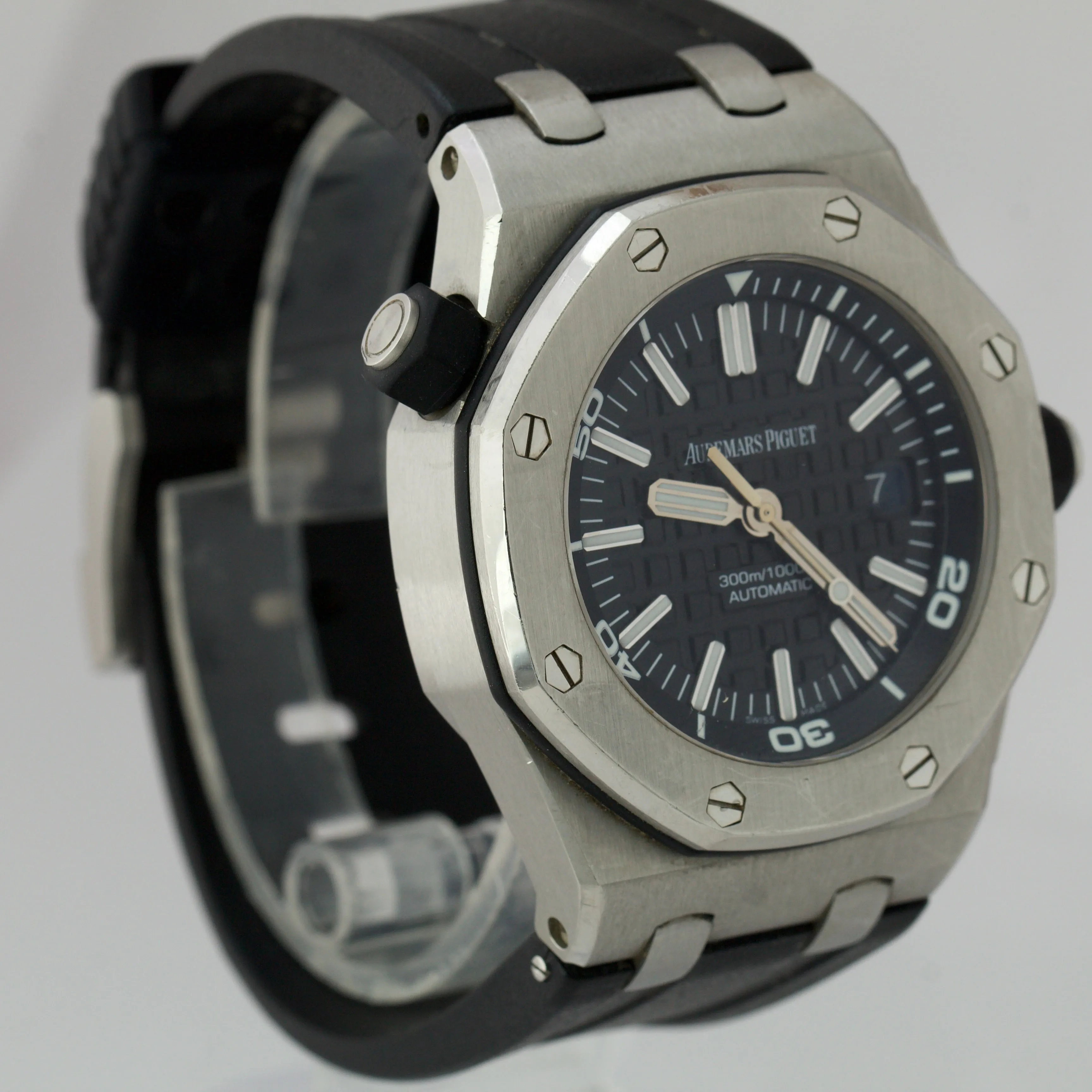 2011 Audemars Piguet Royal Oak Offshore Diver Black 15703ST.OO.A002CA.01 Watch