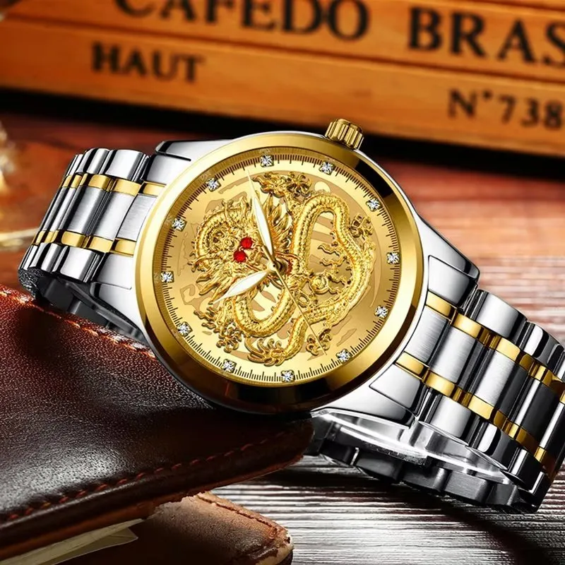 Elegant Gold QuartzTimepiece