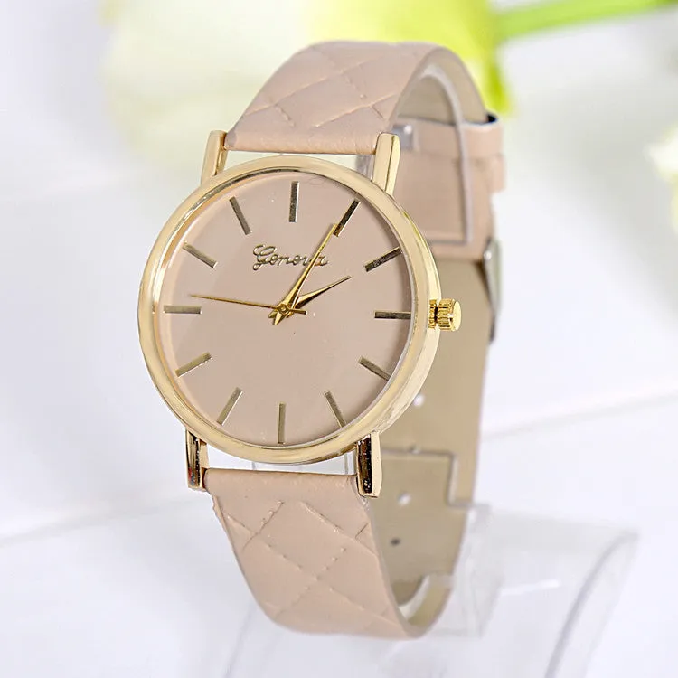 Simple refreshing watches New Arrival Women Casual Watch vintage Leather Refined Ladies Quartz Wristwatch clock hours